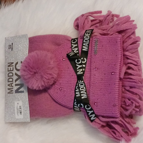 MADDEN NYC 2 PIECE PINK POM RHINESTONE HAT AND FRINGED SCARF SET - Picture 1 of 9